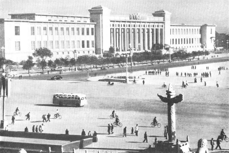 Пекин. Музей Китайской революции и Исторический музей Китая. 1958—1959 гг. Общий вид