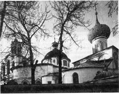 Москва. Церковь Покрова в Рубцове после реставрации