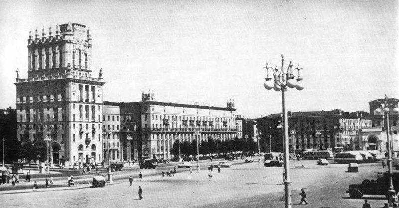 Минск. Панорама Привокзальной площади, 1948 г.