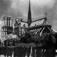 Собор Парижской Богоматери. Вид с юго-востока