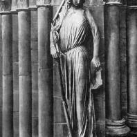 Синагога. Статуя собора в Страсбурге. Портал южного фасада трансепта. 30-е гг. 13 в.