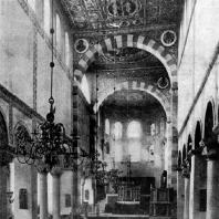 Церковь св. Михаила в Гильдесгейме.1010-1033 гг. Внутренний вид