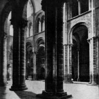 Собор Сант Яго де Компостела. 1078-1128 гг. Внутренний вид
