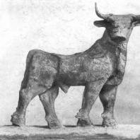 Статуэтка быка из Эль-0бейда. Медь. Около 2600 г. до н. э. Филадельфия. Музей