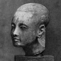 Голова дочери Эхнатона. Известняк. XVIII династия. Начало 14 в. до н. э. Берлин
