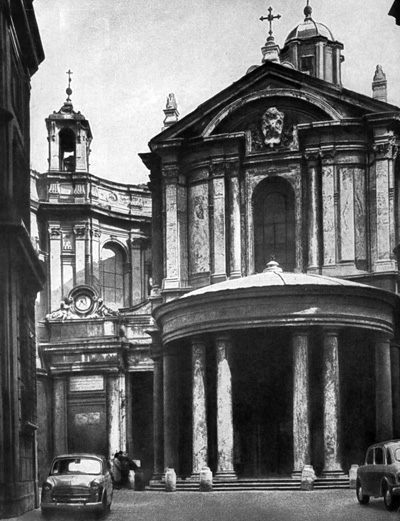 Барокко в архитектуре Италии. Рим. Церковь Санта Мариа делла Паче, с конца XV в., фасад 1656 г., Пьетро да Кортона