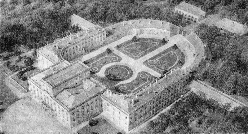 Архитектура Венгрии: Фертёт. Дворец Эстергази, 1764—1766 гг. Общий вид