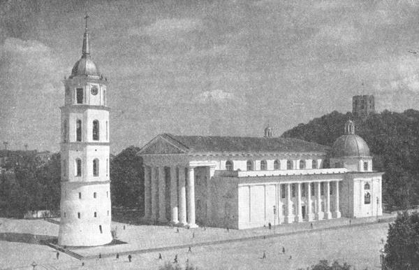 Архитектура Литвы: Вильнюс. Кафедральный собор, 1783—1812 гг., Л. Стуока-Гуцявичус