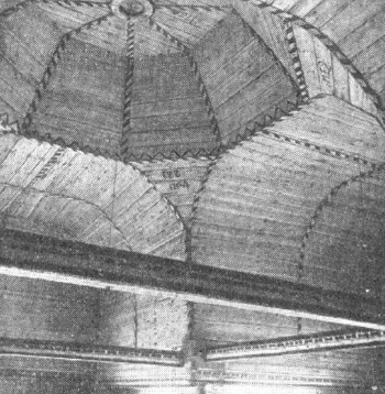 Архитектура Финляндии: Петеяявеси. Деревянная церковь, 1764 г., Я. и Э. Леппянен. Фрагмент купола